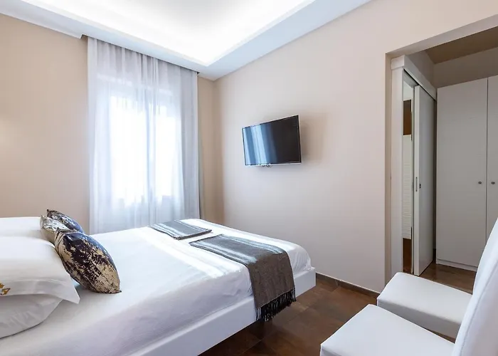 Club 57 Imperial 4*