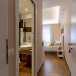 Club 57 Imperial Casa de hóspedes 4*