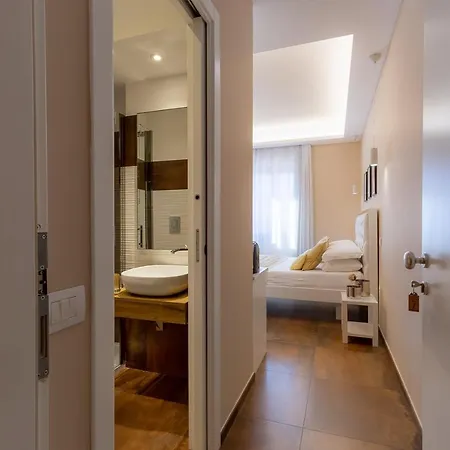 Club 57 Imperial Pensjonat 2*