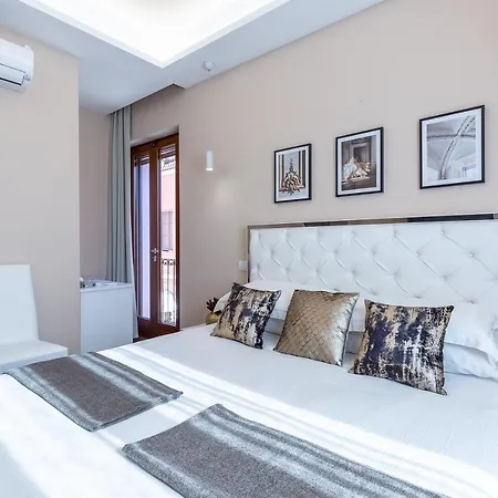 Club 57 Imperial Pensjonat 2*