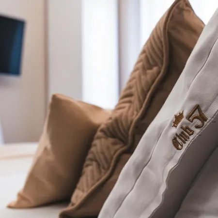 Club 57 Imperial Pensjonat 2*